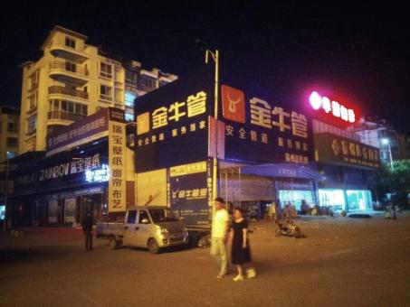 四点告诉你射洪市场门头招牌设计的重要性！
