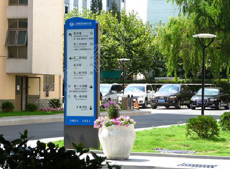 射洪哪些因素影响宣传栏的制作？